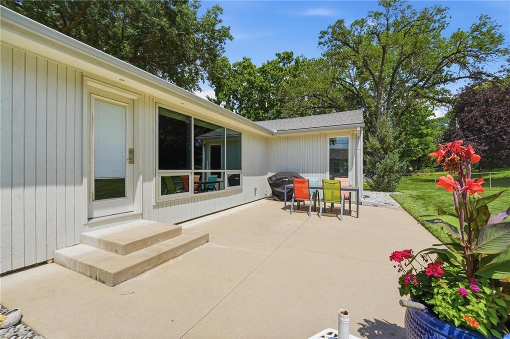 6723 W 66th Street