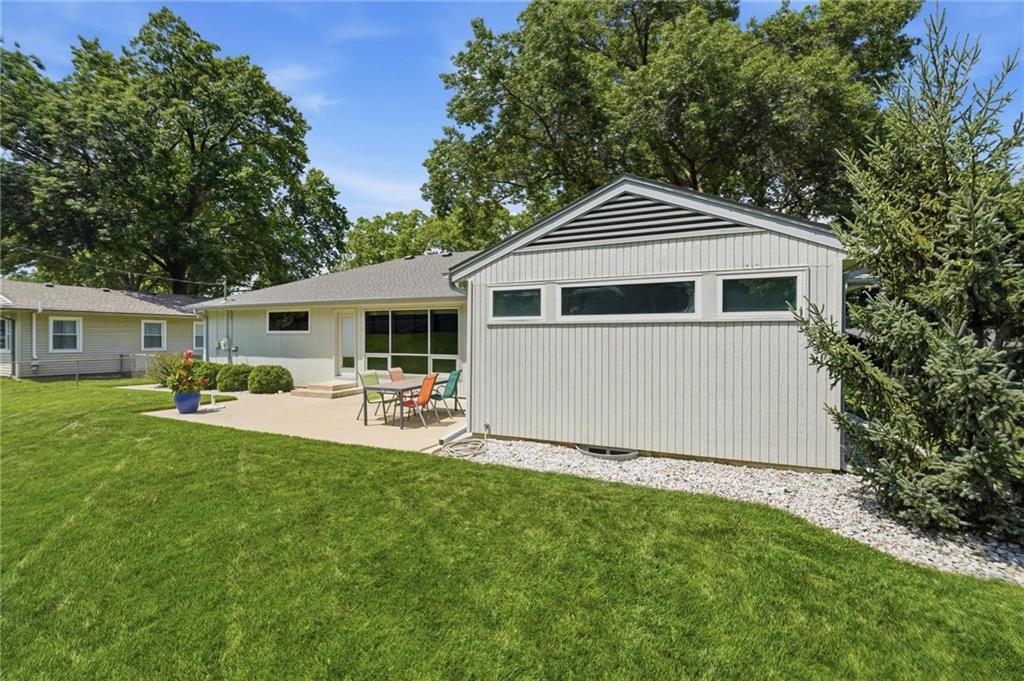 6723 W 66th Street