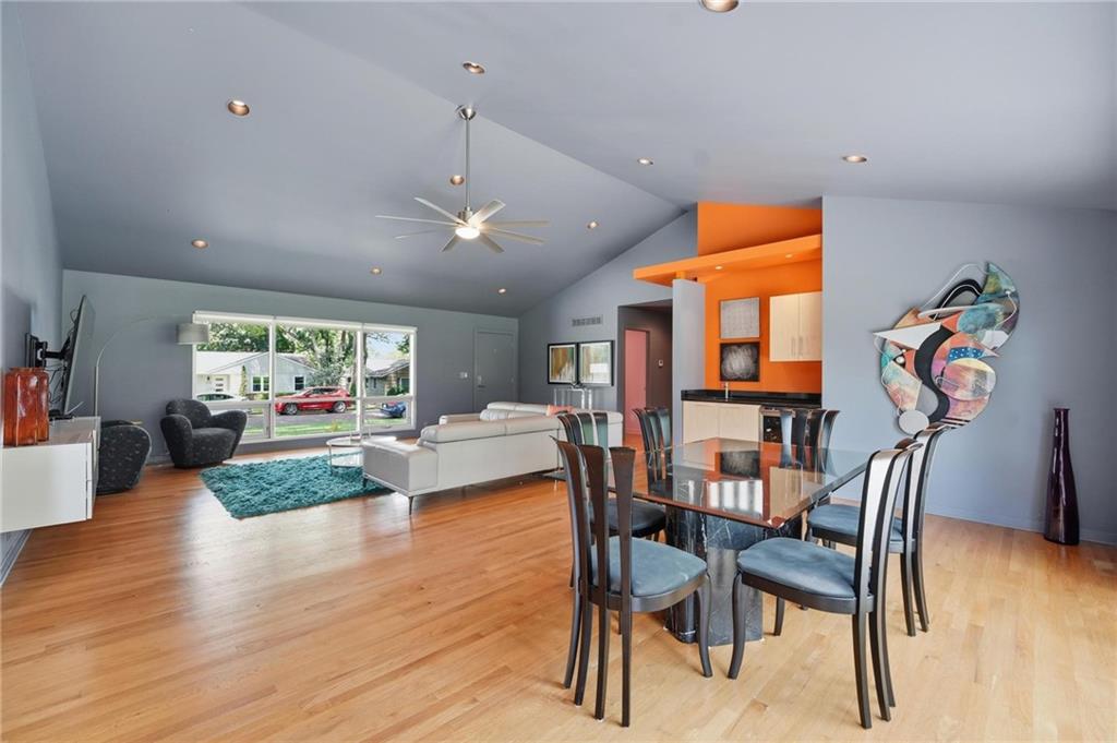 6723 W 66th Street