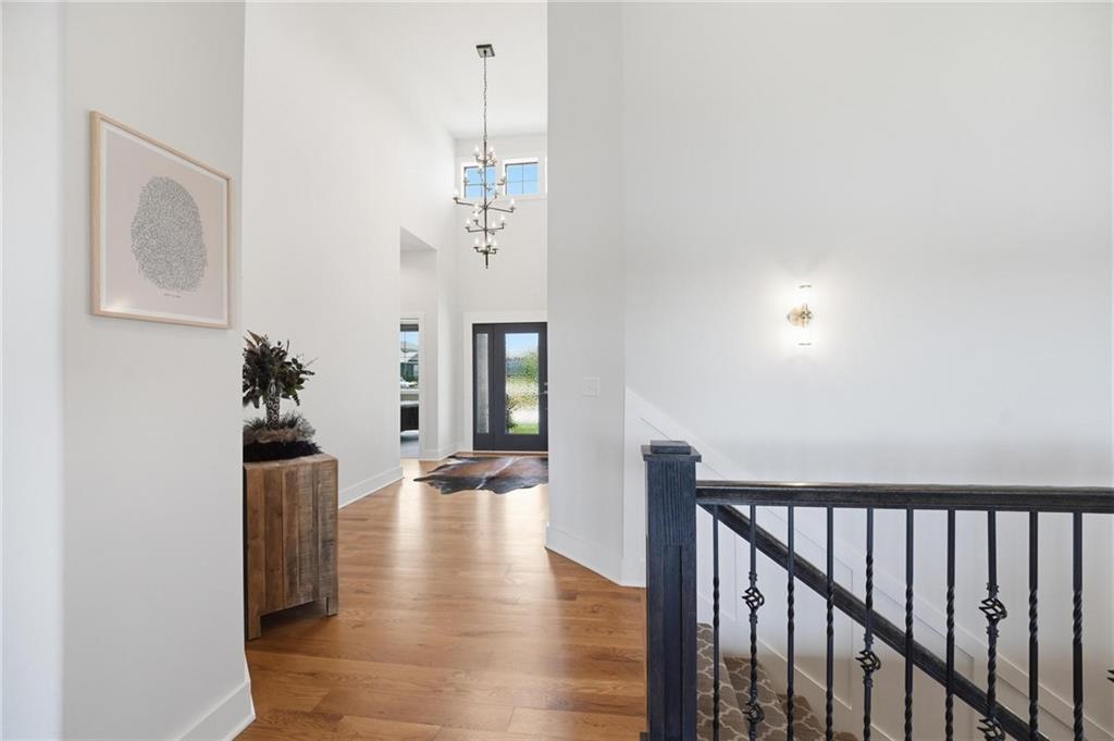 4261 Lakeshore Drive