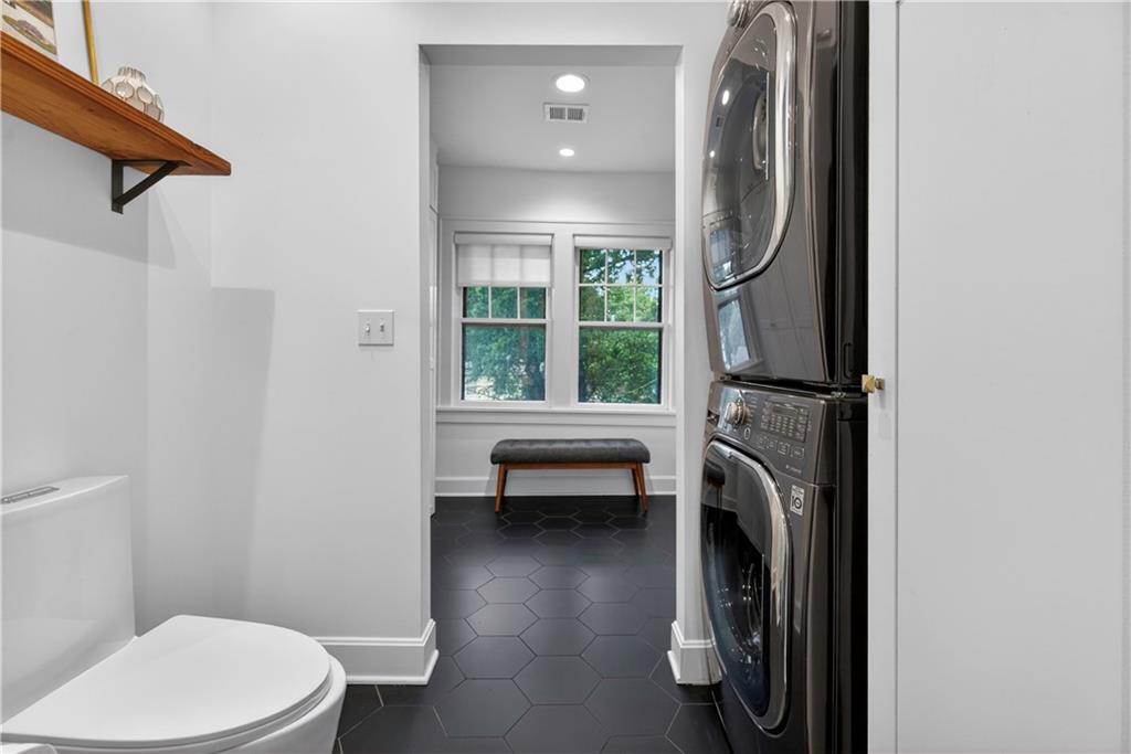 24 W 69th Street