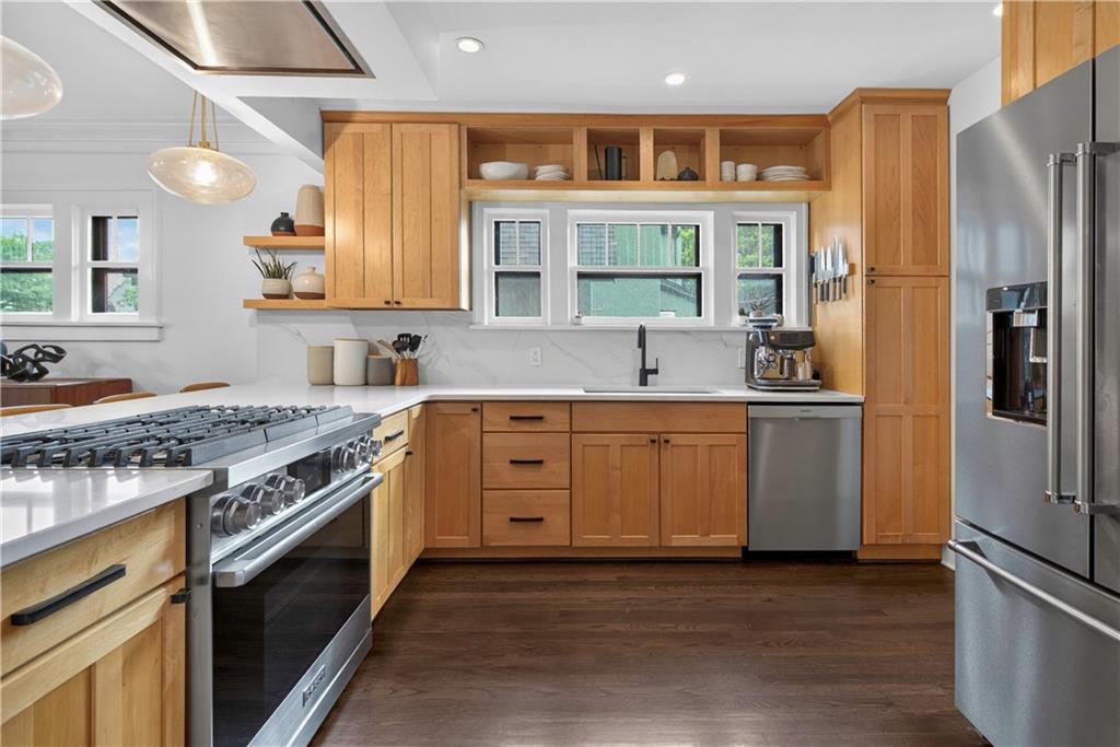24 W 69th Street