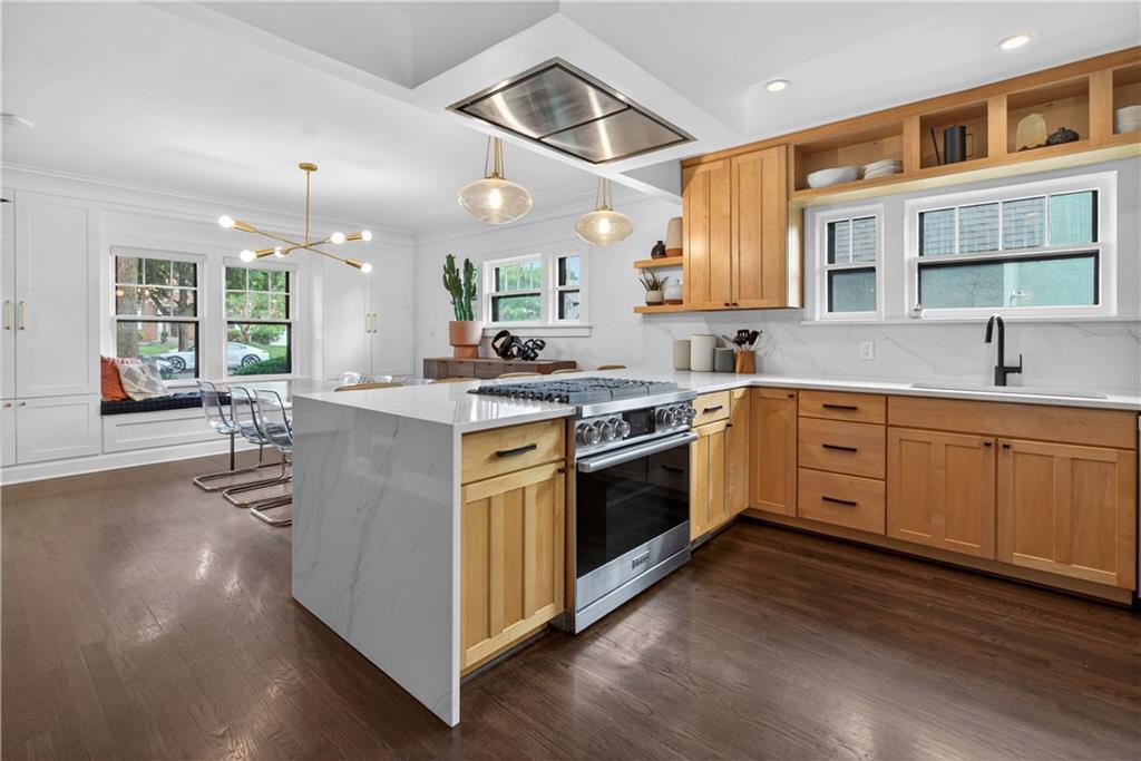 24 W 69th Street