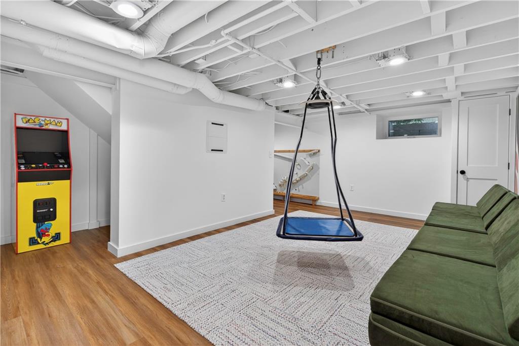 24 W 69th Street