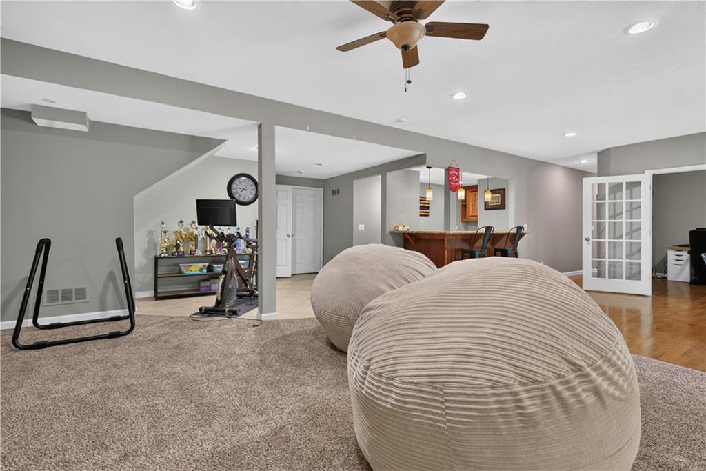 12035 S Sunray Drive