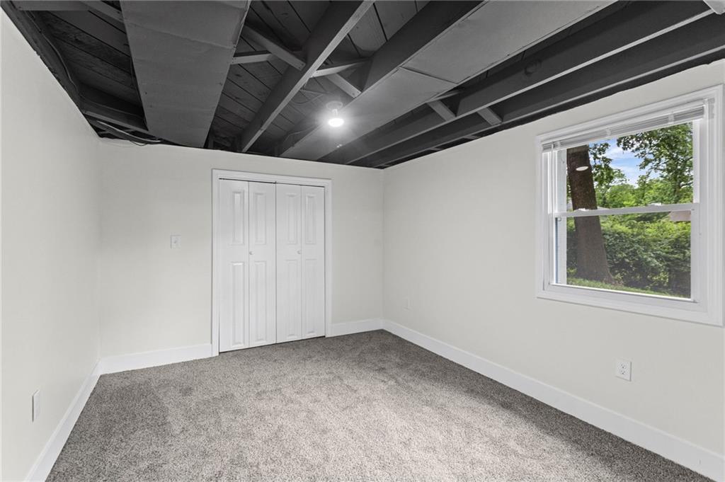 8105 E 80th Terrace