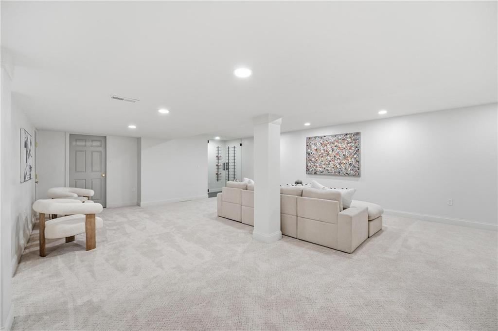 3353 W 129th Terrace