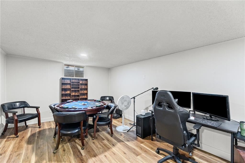 507 London Way