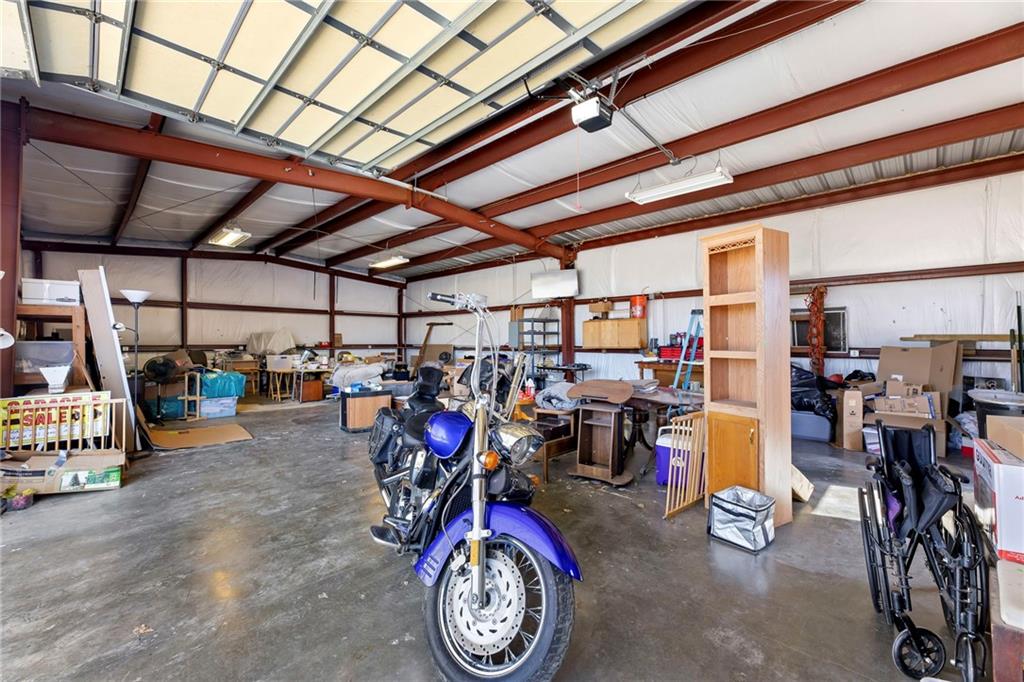 89 Lakeview Lane