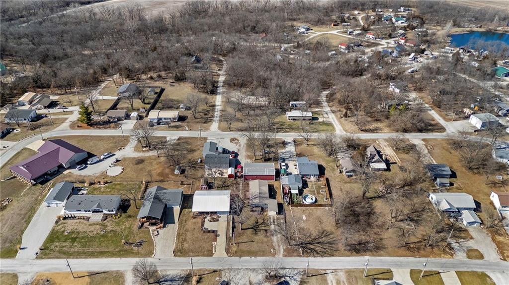 89 Lakeview Lane