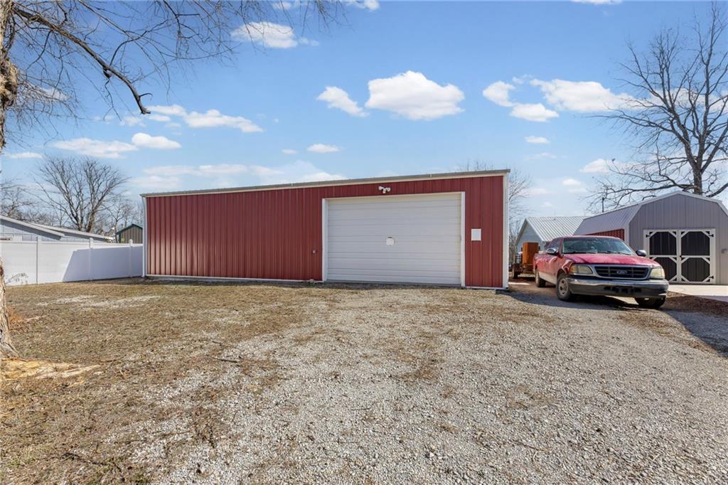 89 Lakeview Lane