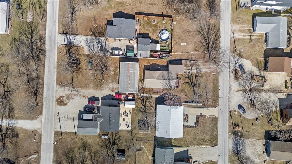 89 Lakeview Lane