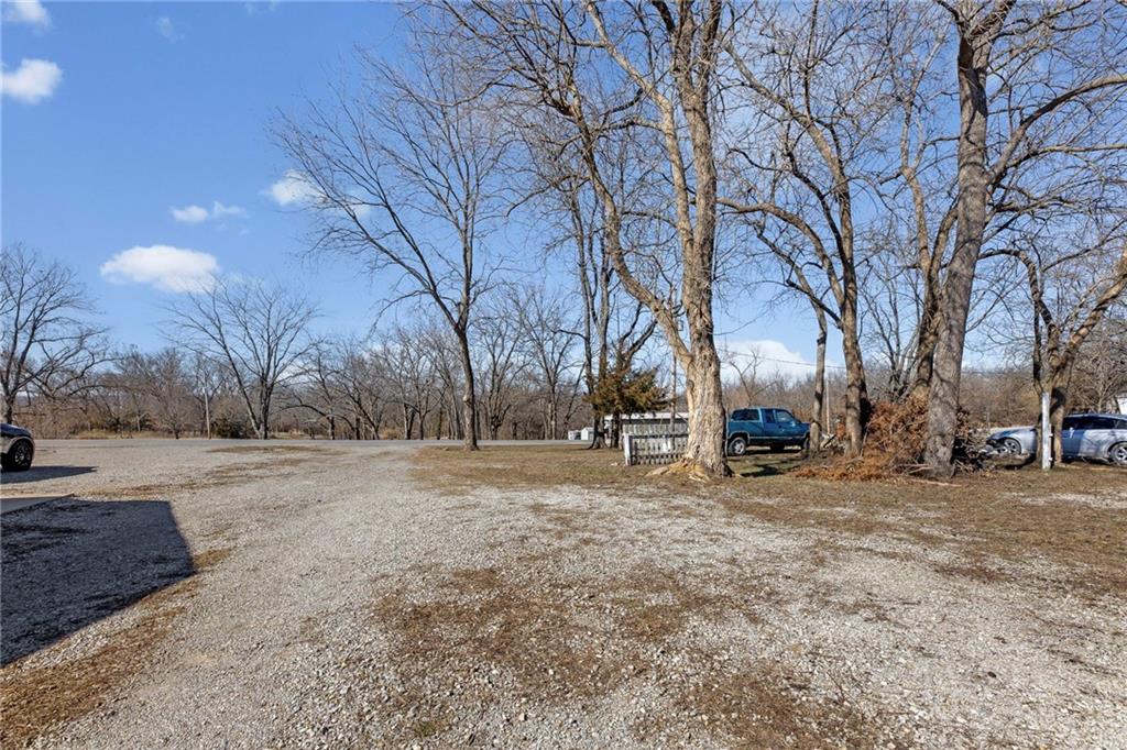 89 Lakeview Lane