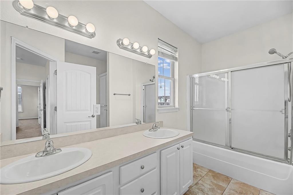 5245 Overland Drive Unit: A17