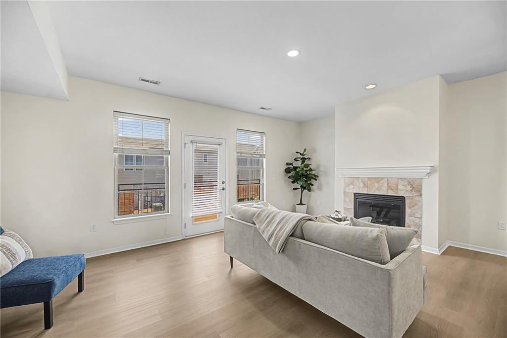 5245 Overland Drive Unit: A17