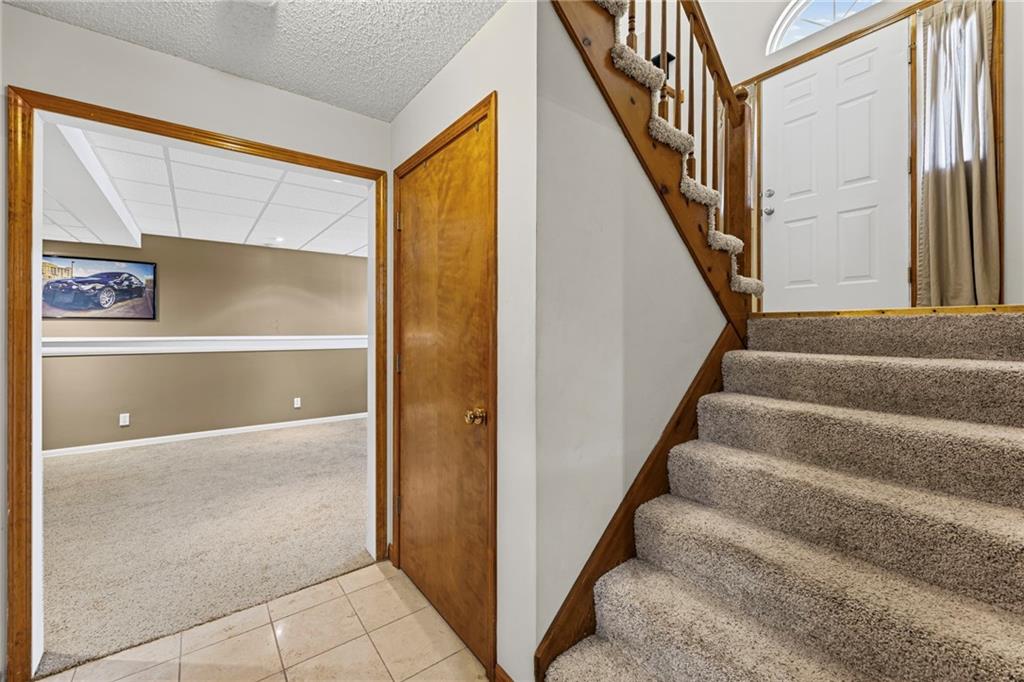 1109 NW Creekside Court