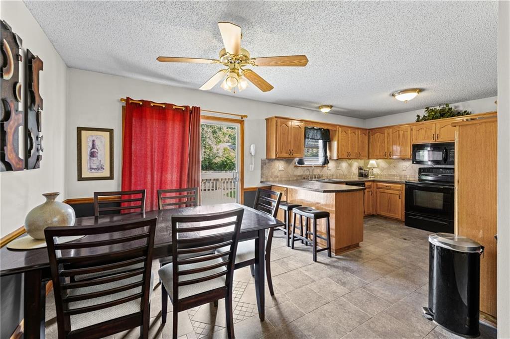 1109 NW Creekside Court