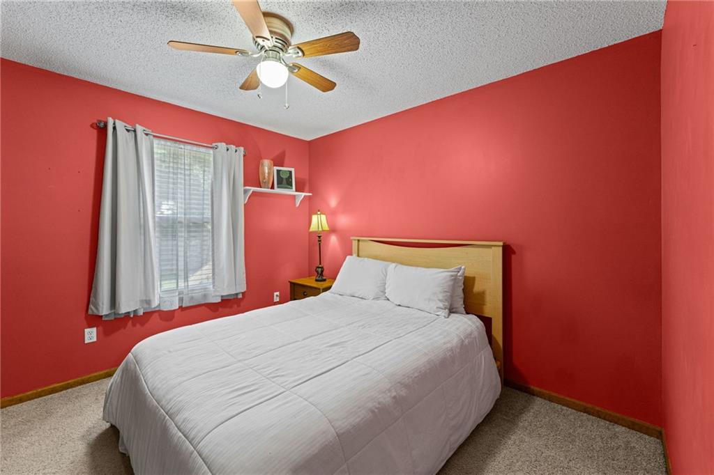 1109 NW Creekside Court