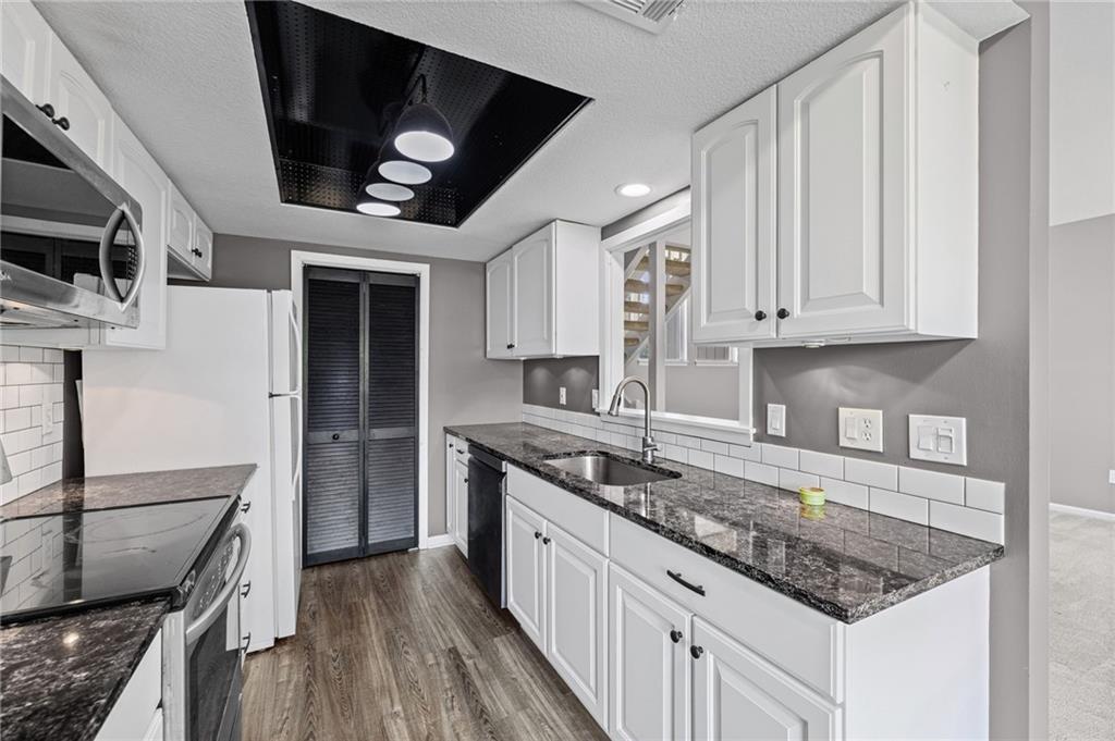 8058 Colony Lane