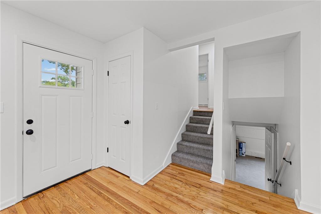 618 Saratoga Place