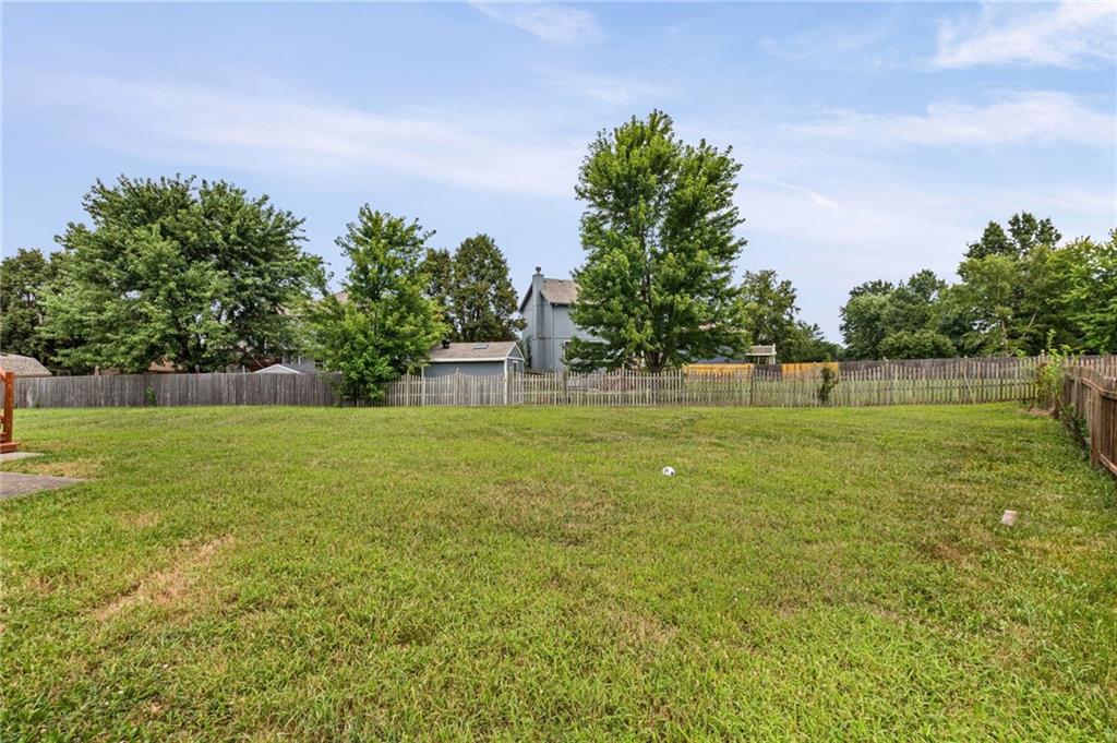 1106 Creekside Court