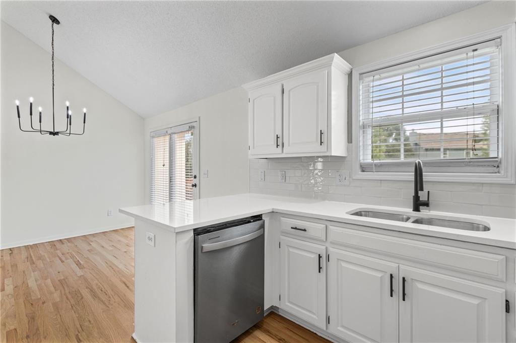 1106 Creekside Court