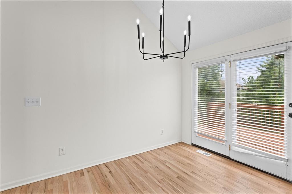 1106 Creekside Court
