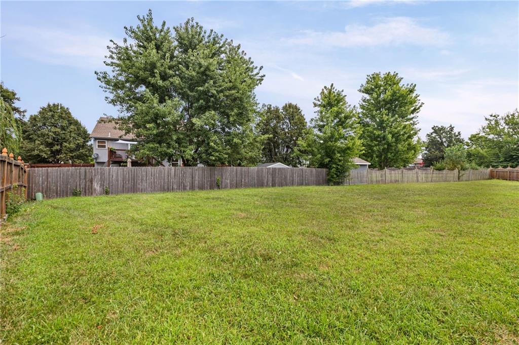 1106 Creekside Court
