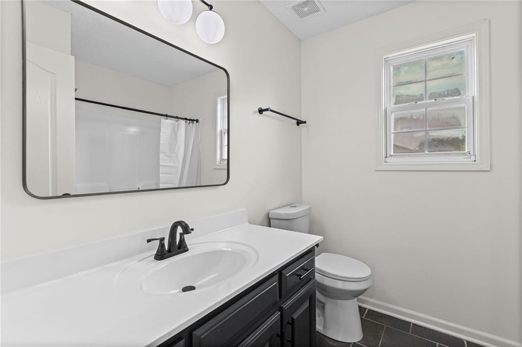 1106 Creekside Court