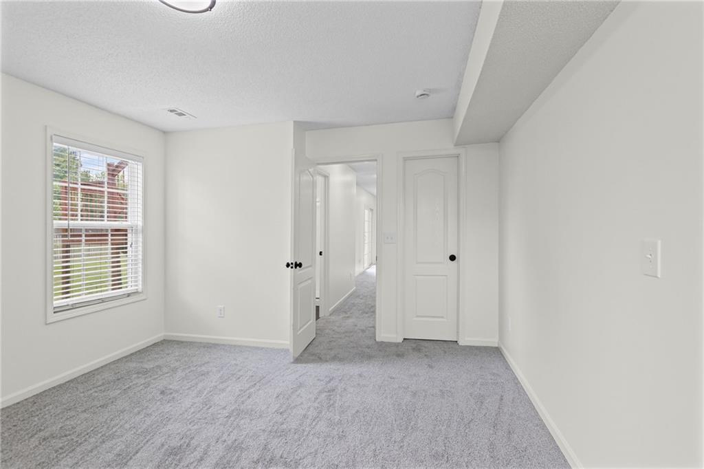1106 Creekside Court