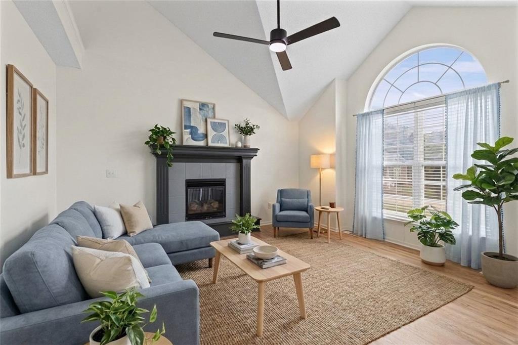 1106 Creekside Court