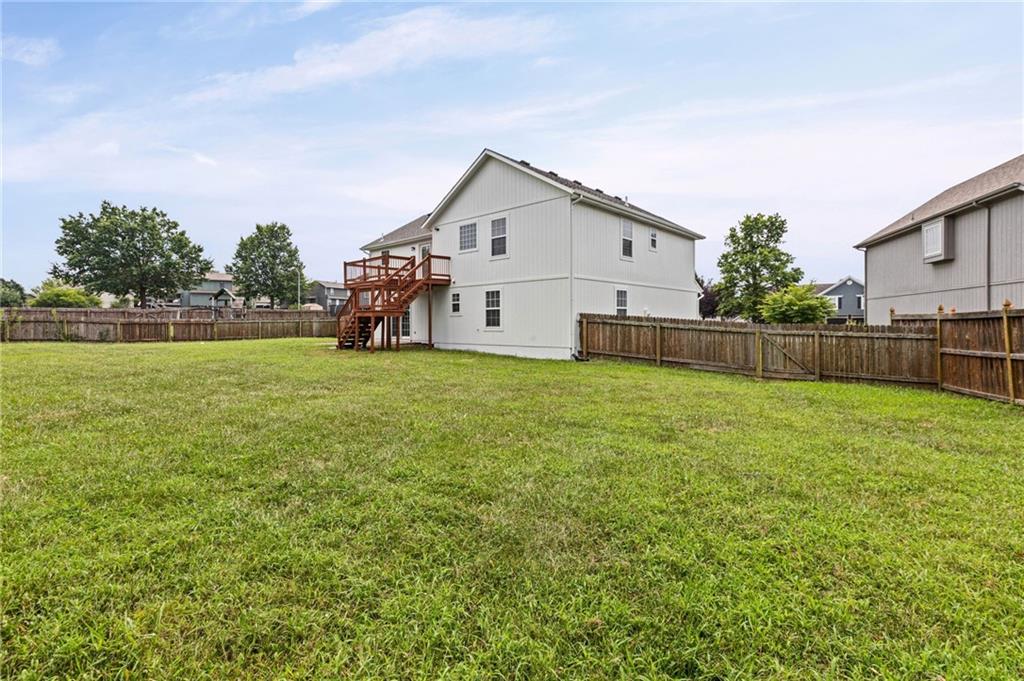 1106 Creekside Court