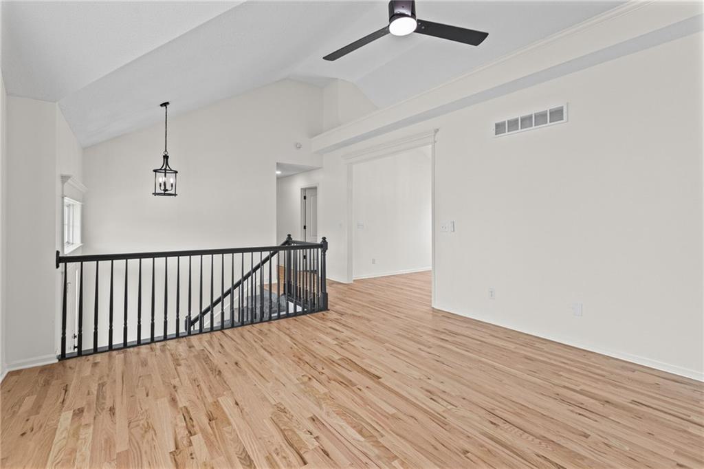 1106 Creekside Court