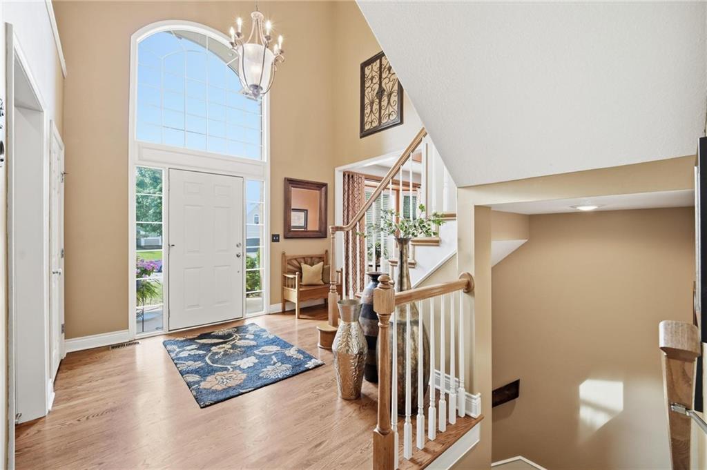 172 NE Hidden Ridge Lane