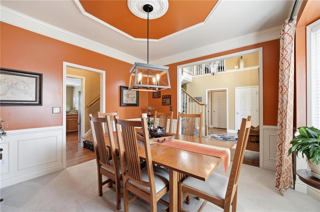 172 NE Hidden Ridge Lane