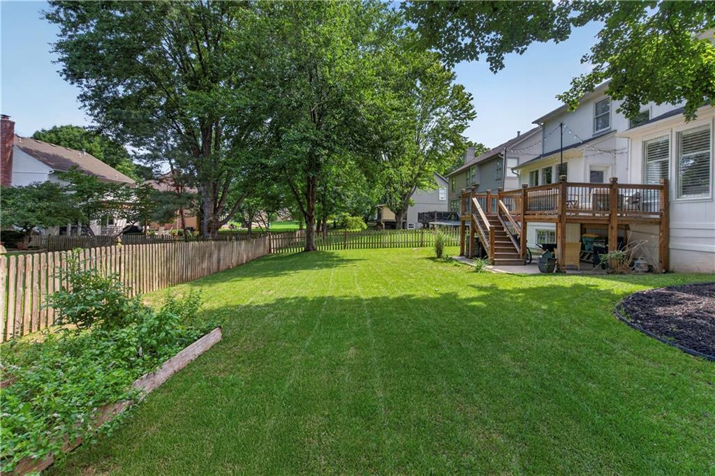 5210 W 157TH Place