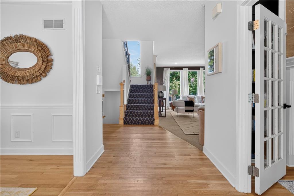 5210 W 157TH Place