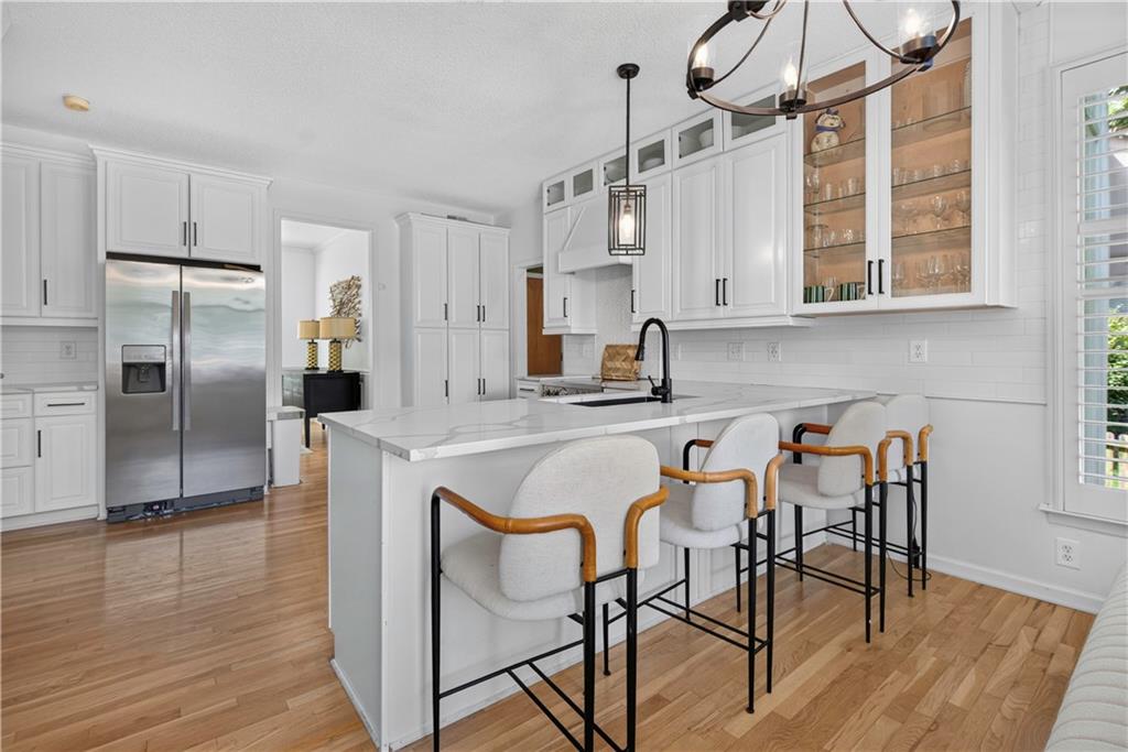 5210 W 157TH Place