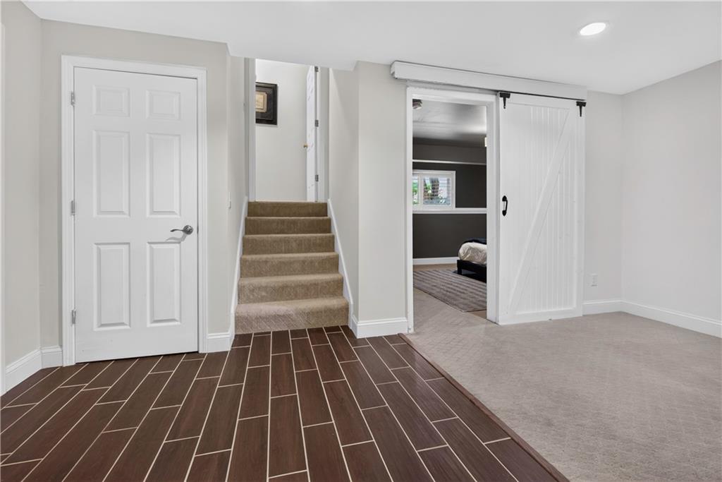 5210 W 157TH Place