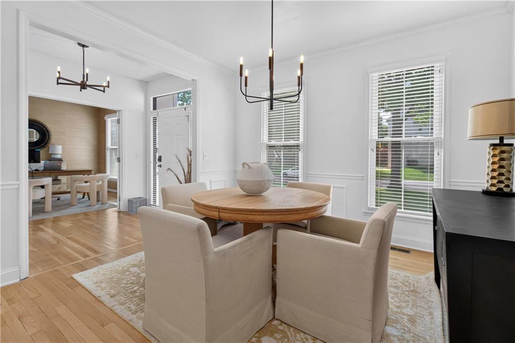 5210 W 157TH Place