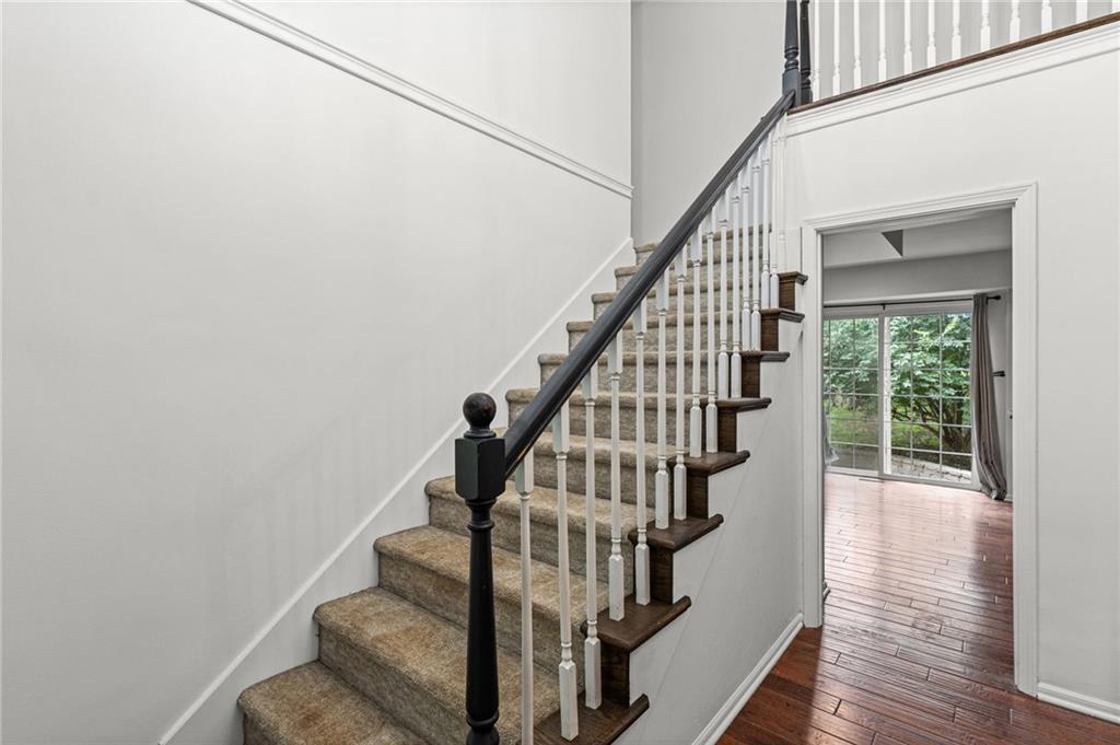 16042 Meadow Lane Drive
