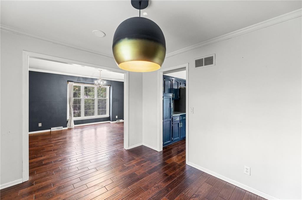 16042 Meadow Lane Drive