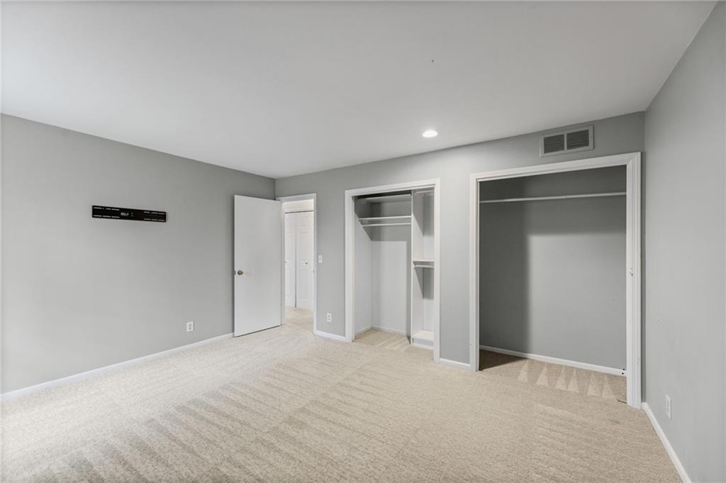 16042 Meadow Lane Drive