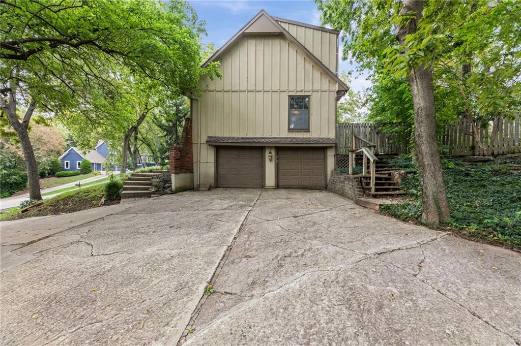 16042 Meadow Lane Drive