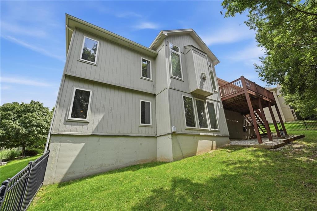 7650 Forest Park Drive