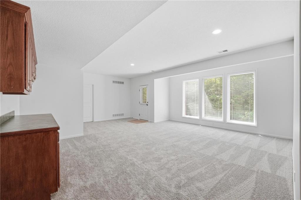 7650 Forest Park Drive