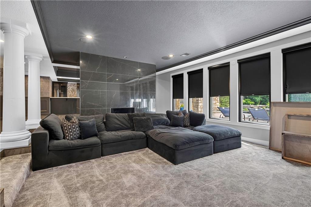 3805 W 123rd Street