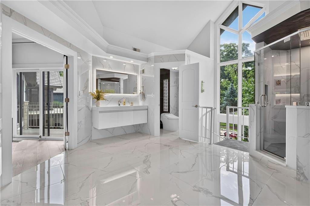 3805 W 123rd Street