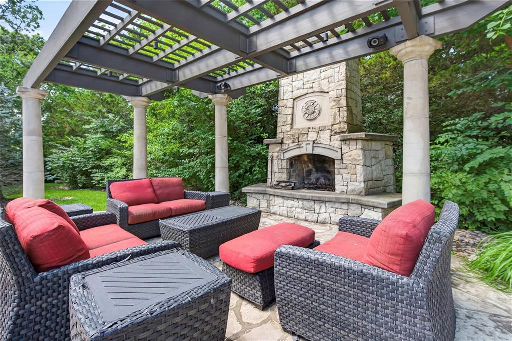 3805 W 123rd Street