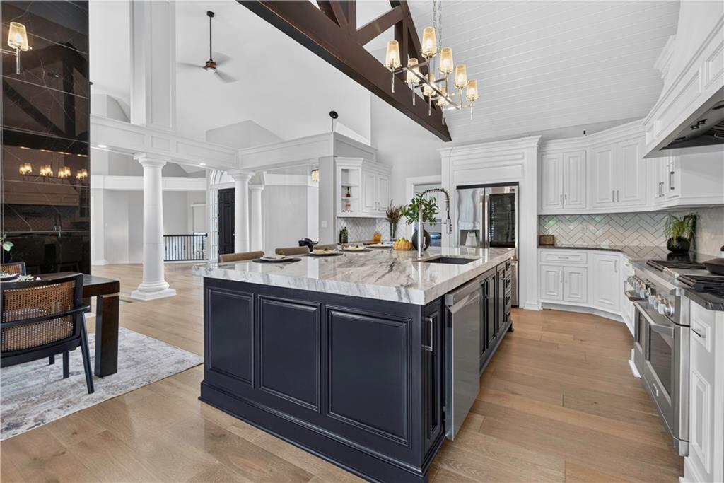 3805 W 123rd Street